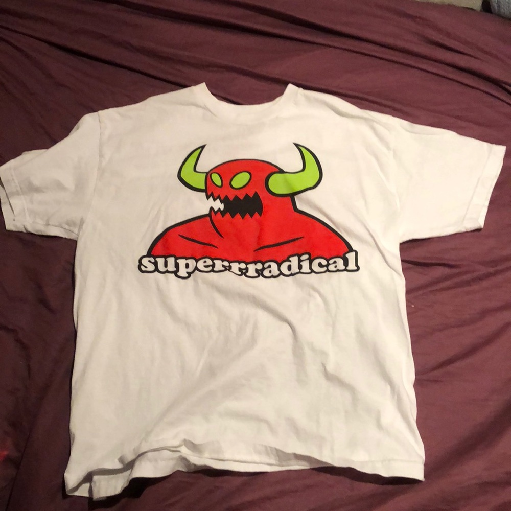 White T-shirt